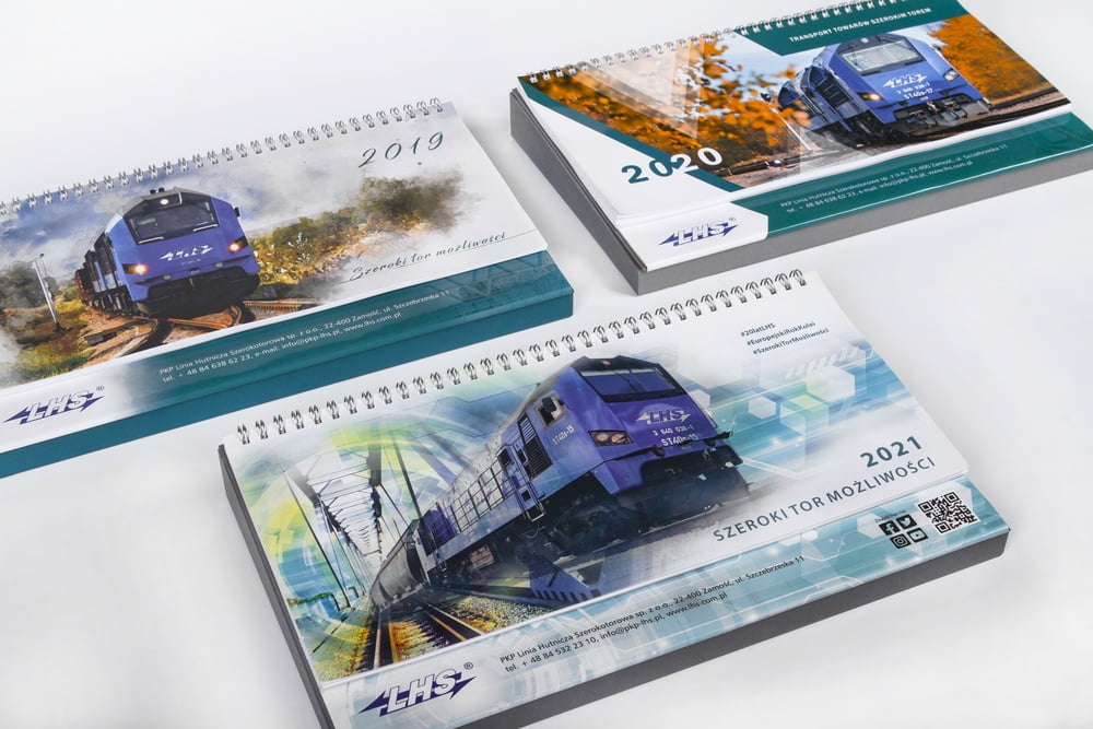 Kalendarze biurkowe leżące LHS