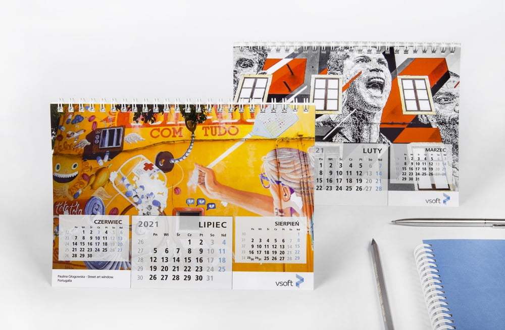 Kalendarze biurkowe stojące VSoft
